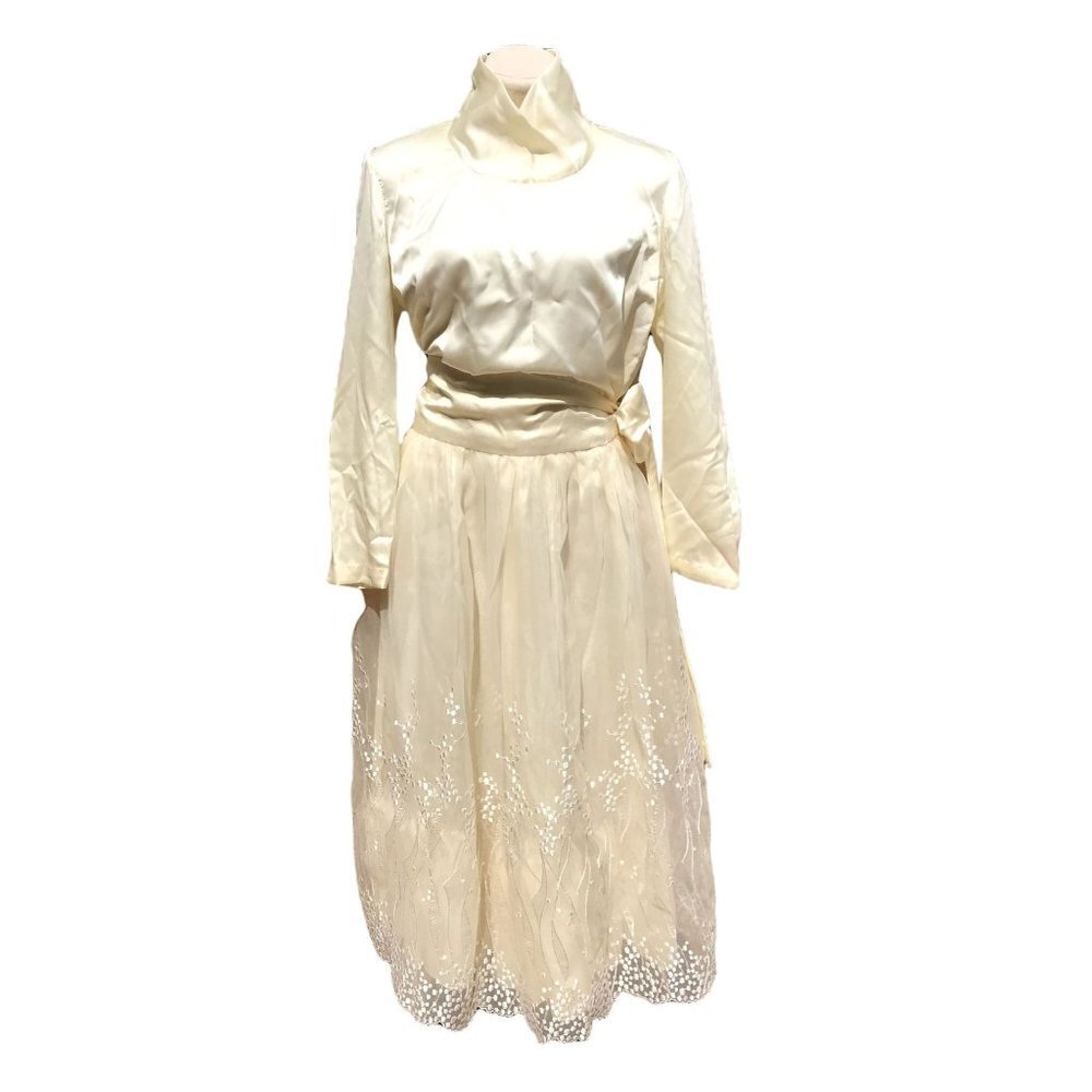 Vintage NEW Wedding Dress Skirt Set Cream Georgette Embroidered